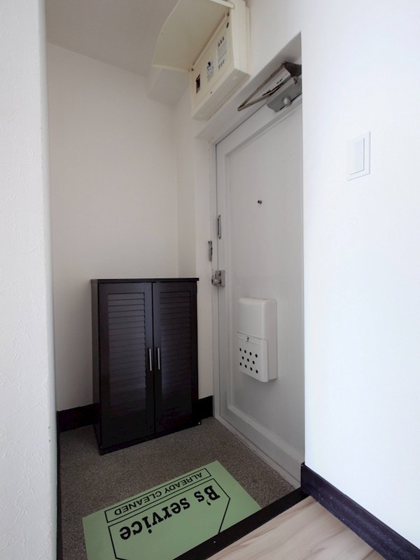 第二開成ビル 玄関