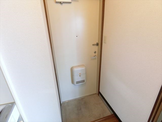 プレイス中村 玄関