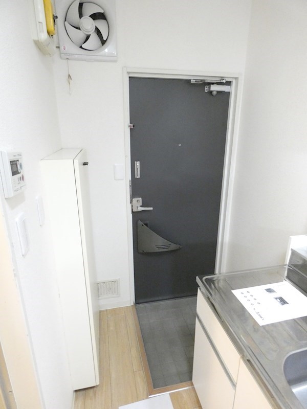 パークステュディオ堀切菖蒲園A 玄関
