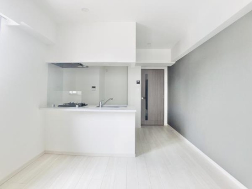 Ｄ&amp;rsquo;ｓ　ＶＡＲＩＥ三ノ輪レジデンス リビング