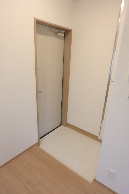 コートパーク 玄関