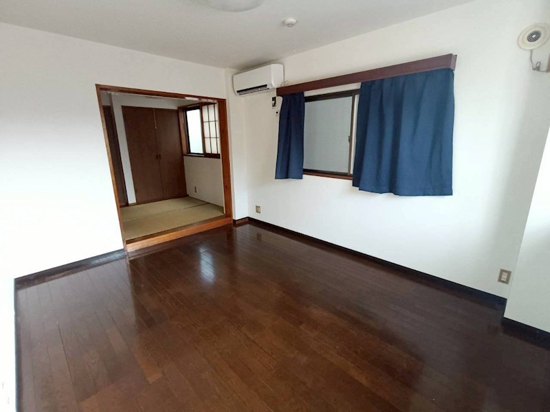 リベラル大橋 ベッドルーム