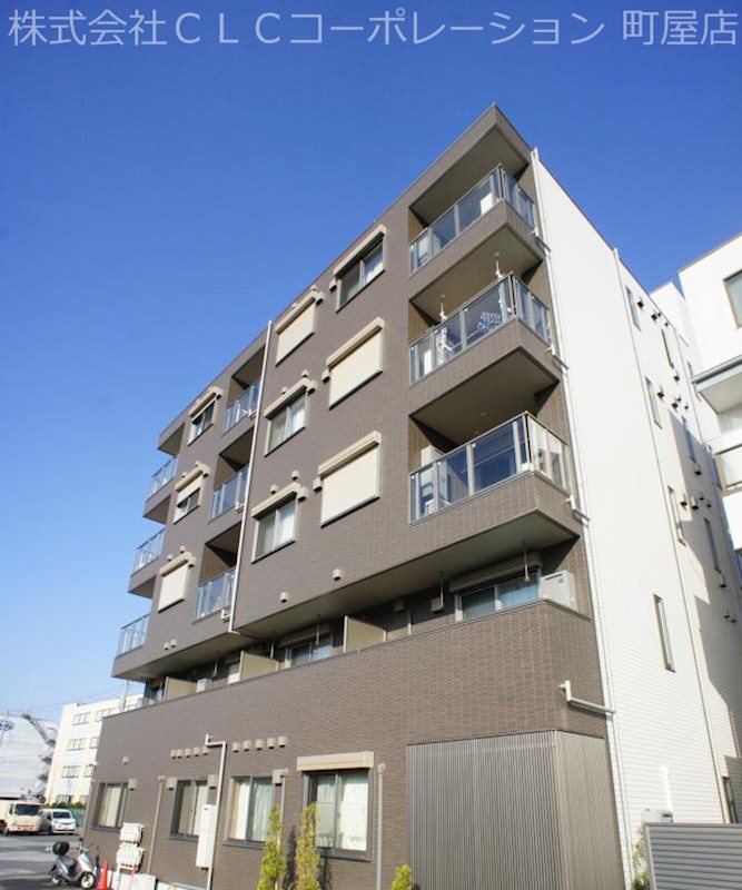メゾンデルフィⅡ 外観