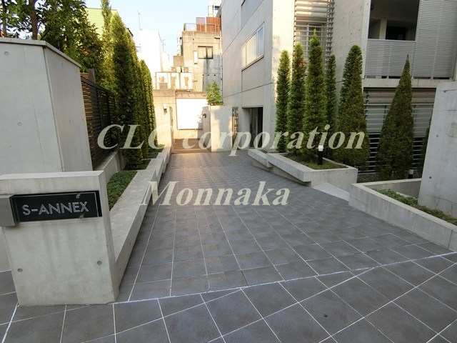 Ｓ－ＡＮＮＥＸ 外観