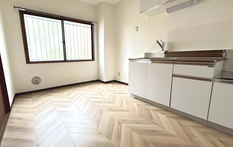 Ｎｅｕｅｒ リビング