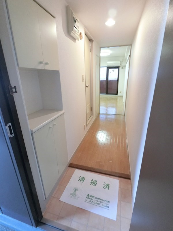 ライオンズマンション秋葉原 玄関