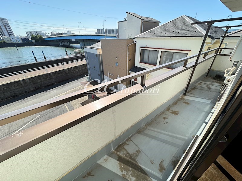 リヴランムラヨシ ベランダ