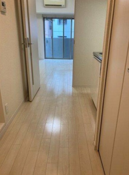 アヴァンツァーレ巣鴨 玄関