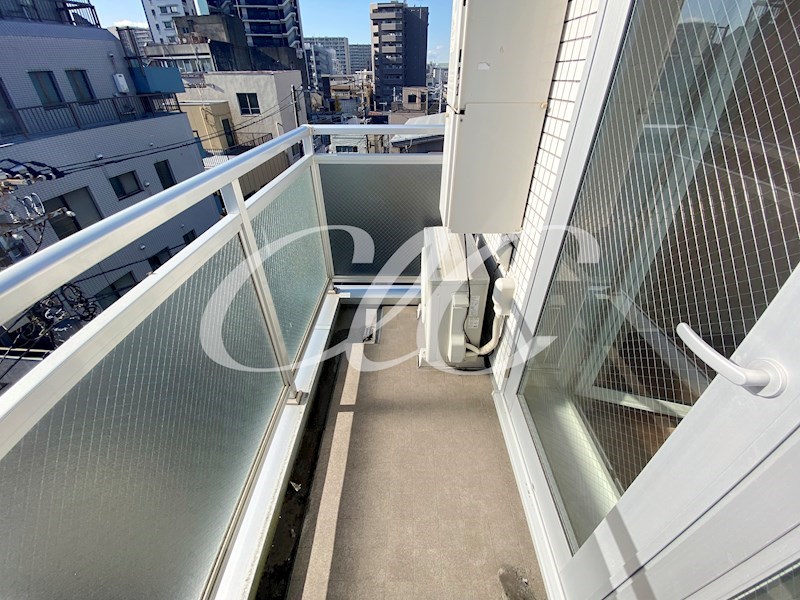 b&amp;#39;CASA Kitasenju ベランダ