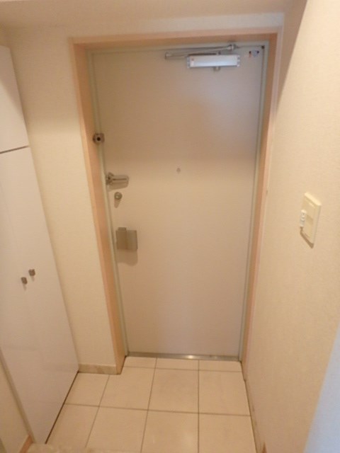 スカイコート南砂町第２  玄関