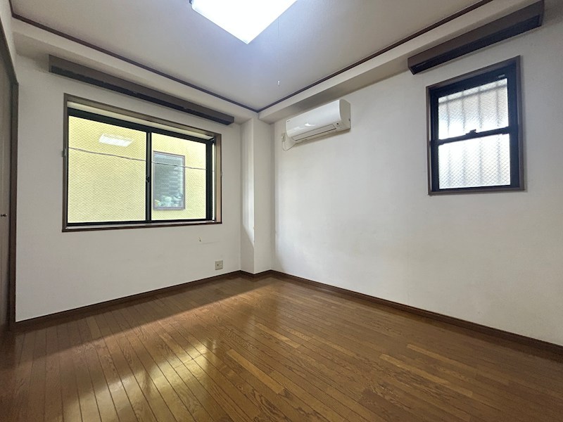 谷口ビル ベッドルーム