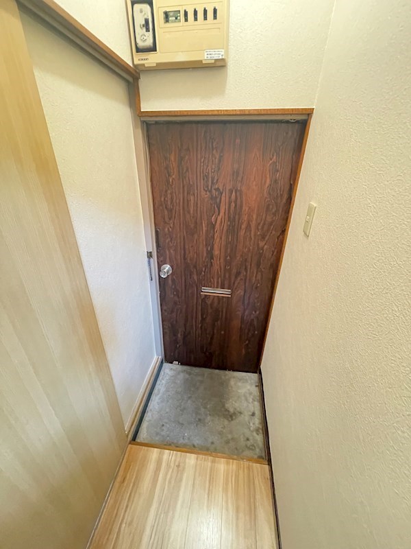 金山荘 玄関