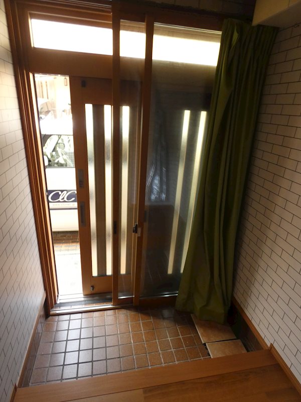 メゾン福原    玄関