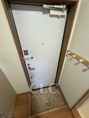 グランデ駒込 玄関