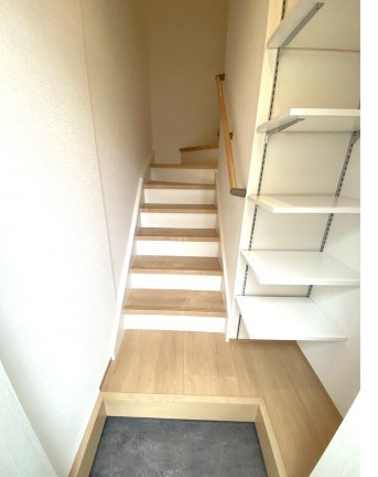 Housekul HY4  玄関