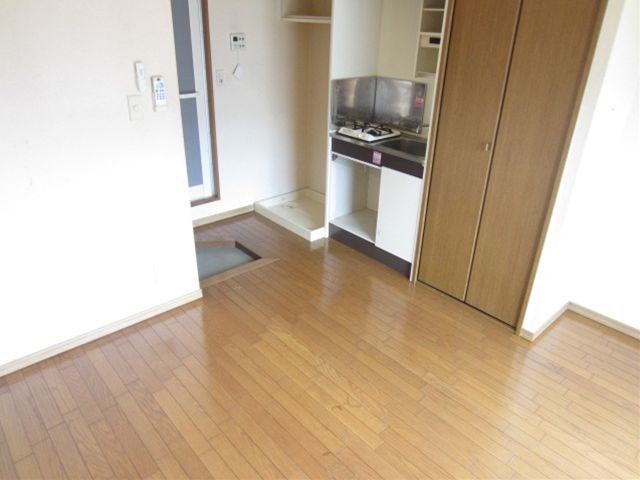 湯田コーポ リビング
