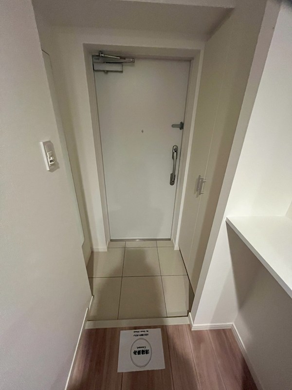 ティモーネ　グランデ町屋  玄関