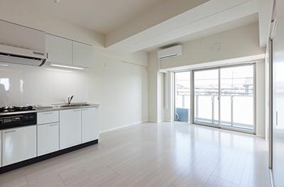 セレーノ六町 リビング