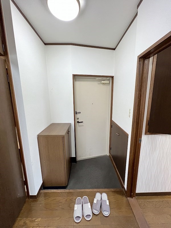 肥沼ビル　 玄関