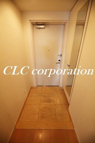 ロイヤルパークスタワー南千住 玄関