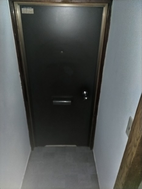 金子荘 玄関