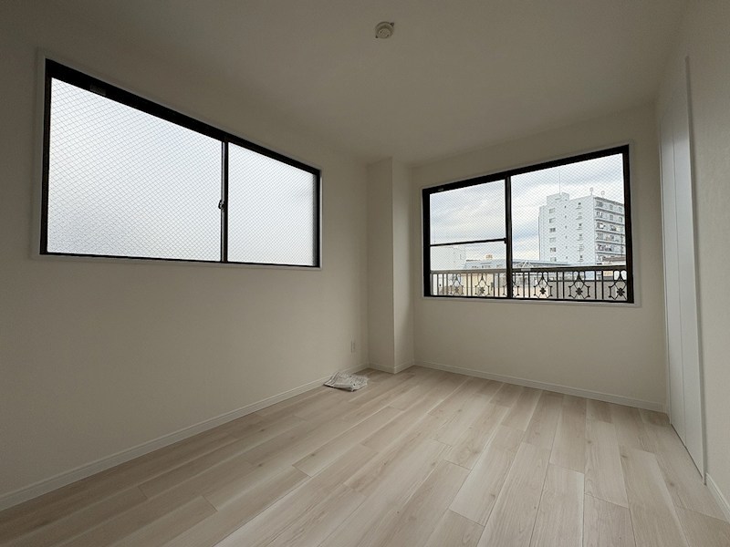 山田マンション ベッドルーム