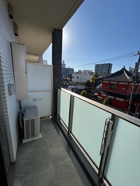 石見ビル  ベランダ