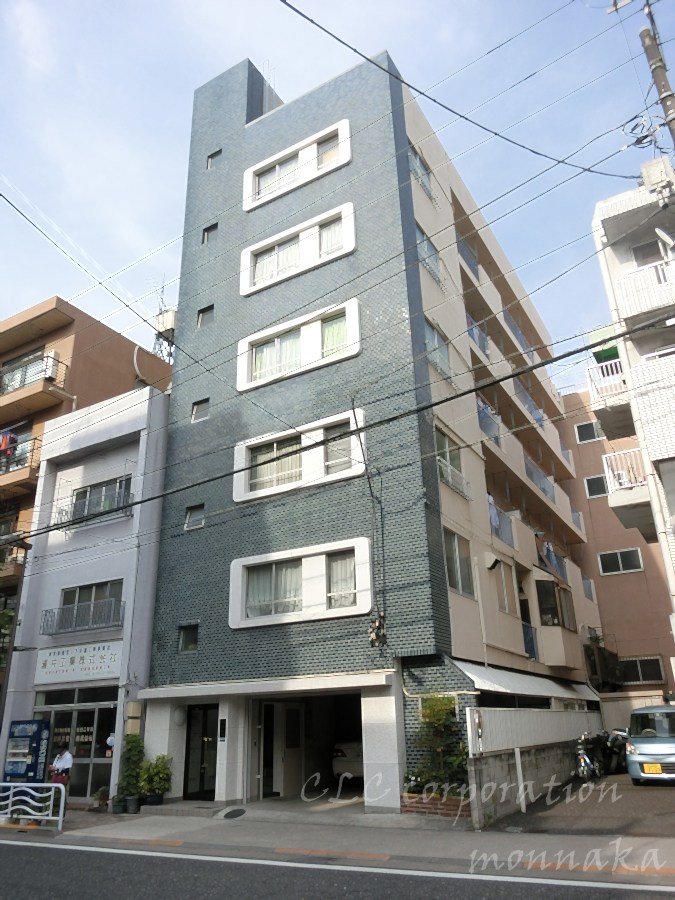 ウライビル 外観
