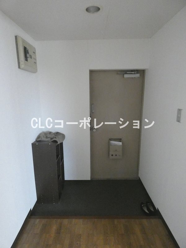 コーポラス上田 玄関