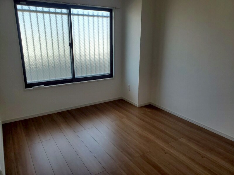 クイーンパレス浅伊 ベッドルーム