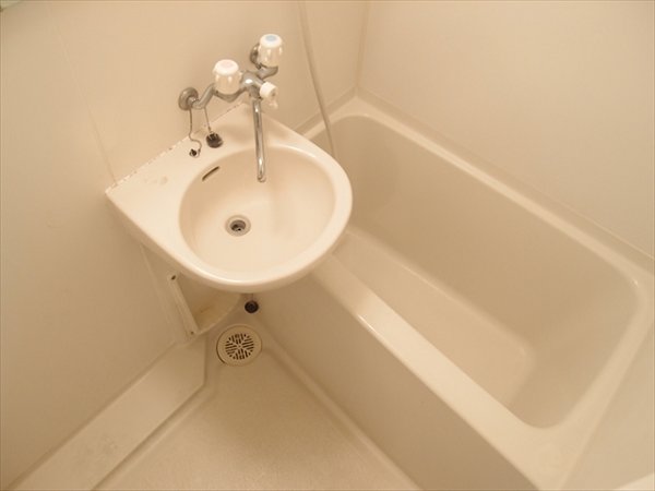 グランデルタ 風呂画像