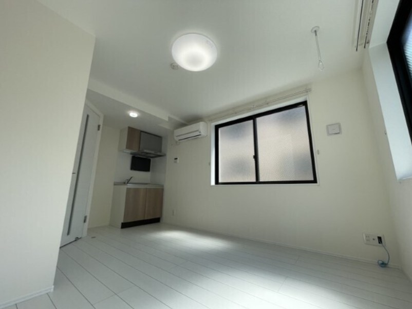 アンドベース（＆　Base） リビング