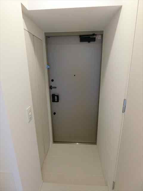ライオンズフォーシア清澄白河    玄関