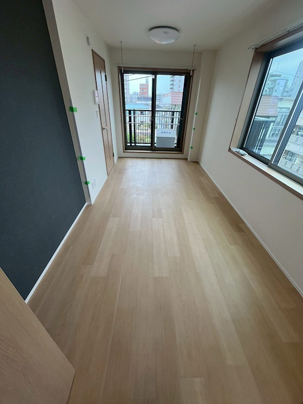 仮称マツレイビル リビング