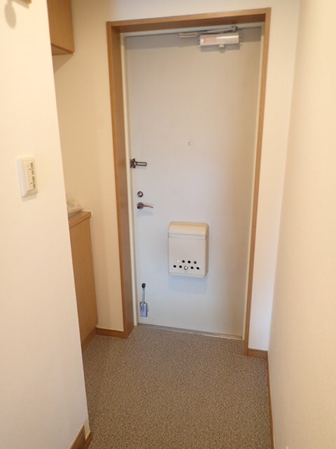 マンション篠崎 玄関