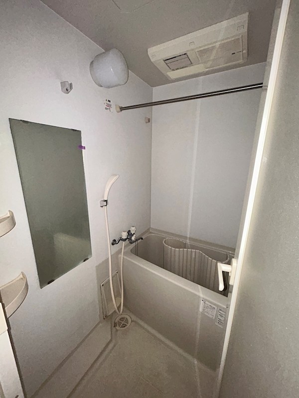 エマーレ舞浜 風呂画像