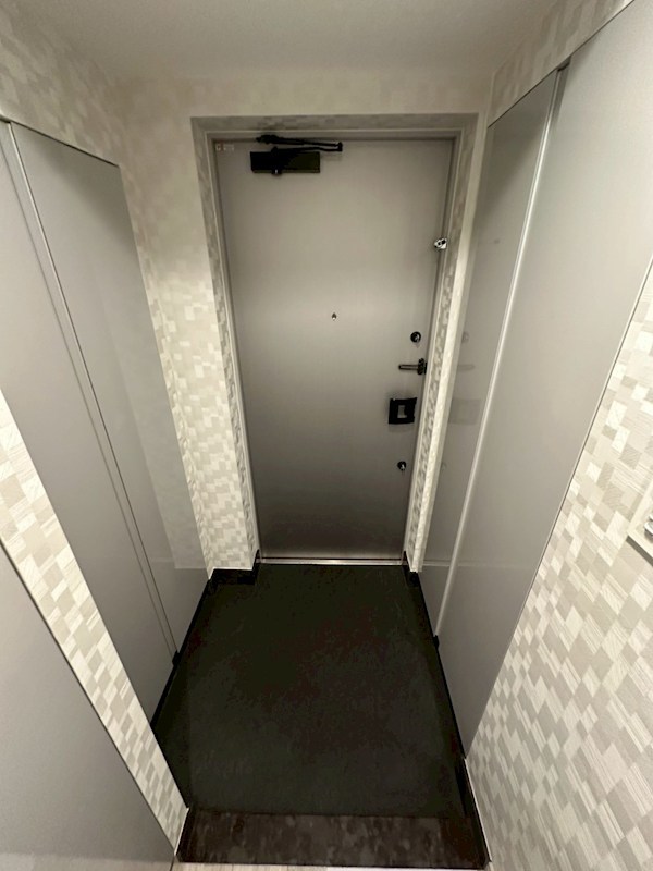 コンフォリア西新井 玄関