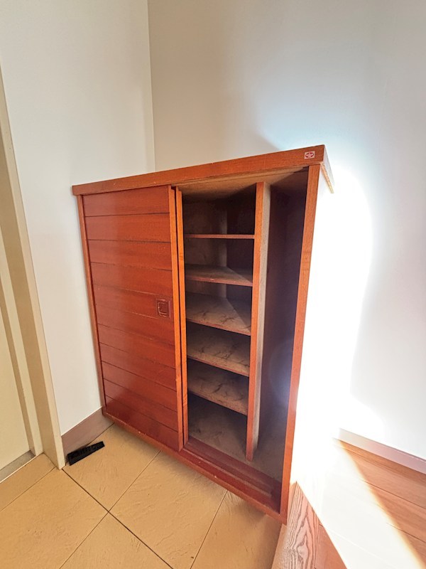 アネックスＭ    玄関