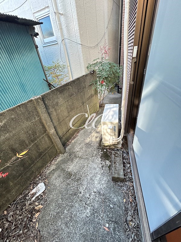 レユシール中里１ ベランダ