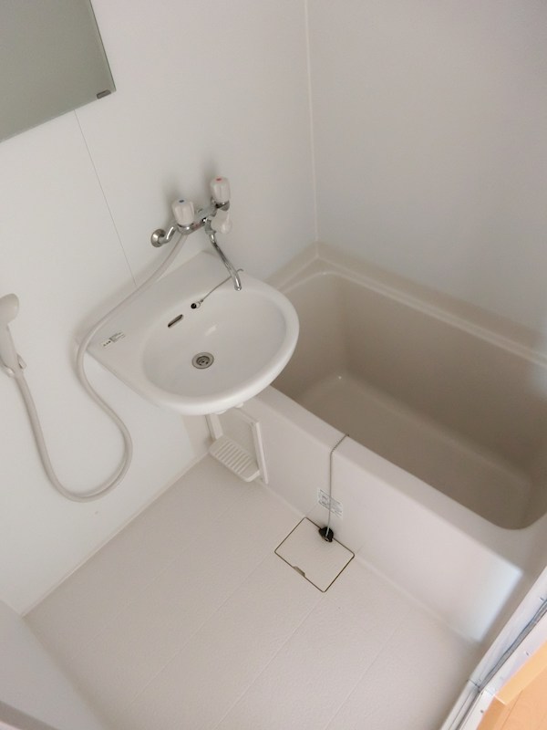 林産業マンションビル 風呂画像