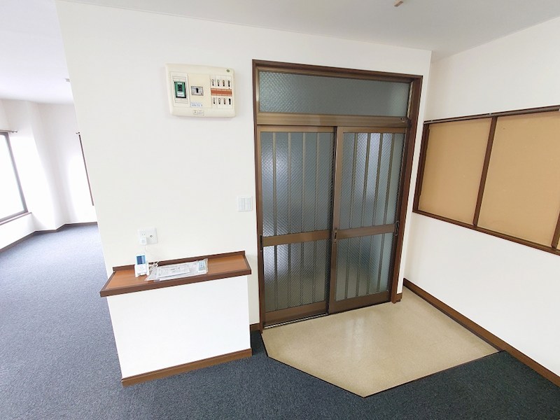 五十嵐ビル 玄関
