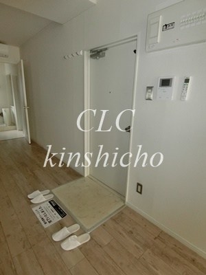 石塚ビル 玄関