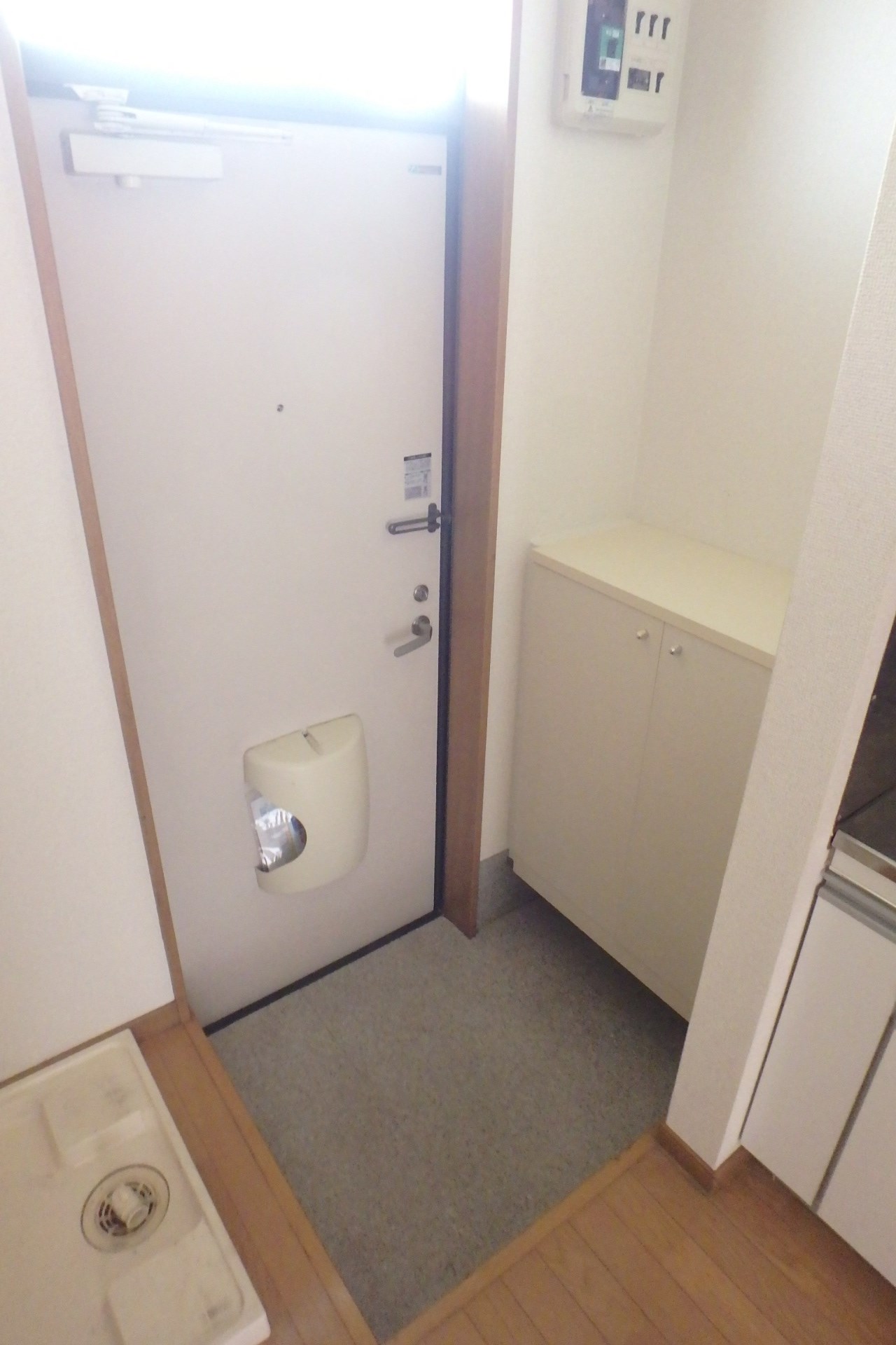 第六ハイツヤマヤ 玄関