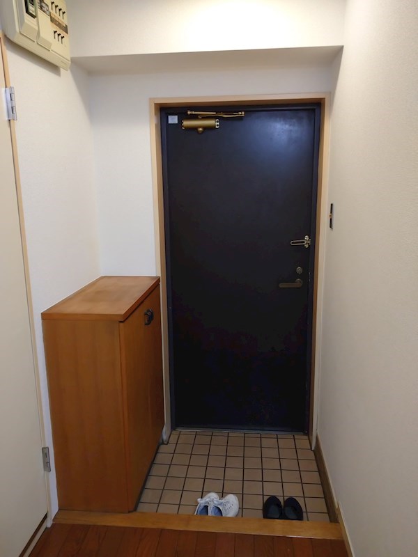 グランセピア日暮里 玄関