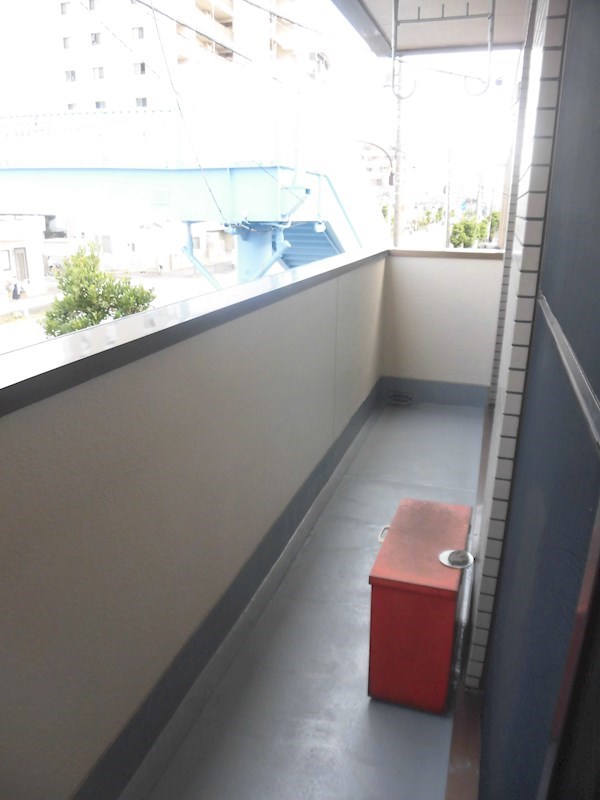 佐藤ビル  ベランダ