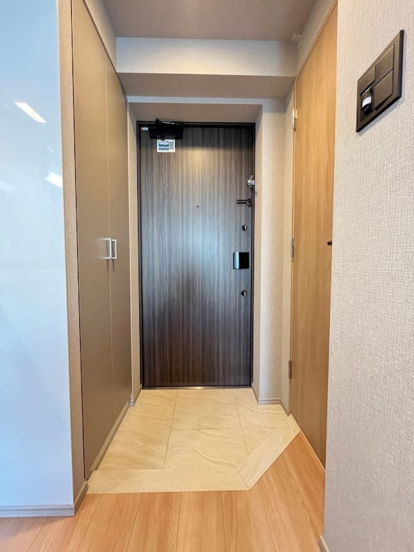 ディームス浦安 玄関