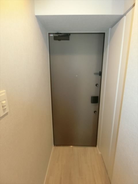 The Log日本橋  玄関