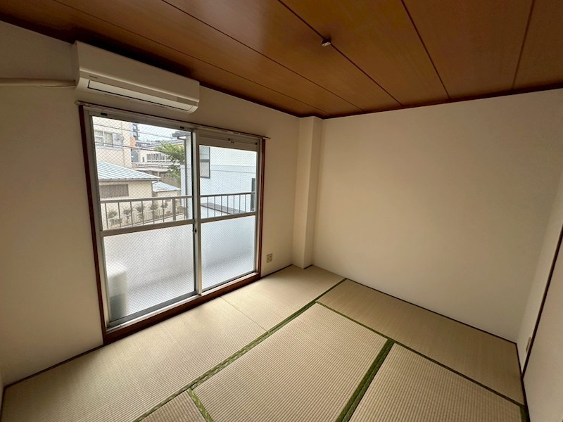 ドエル・サツミ ベッドルーム