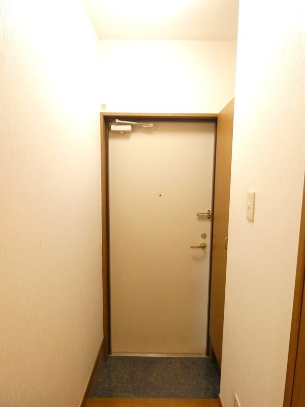 マンション小田中 玄関