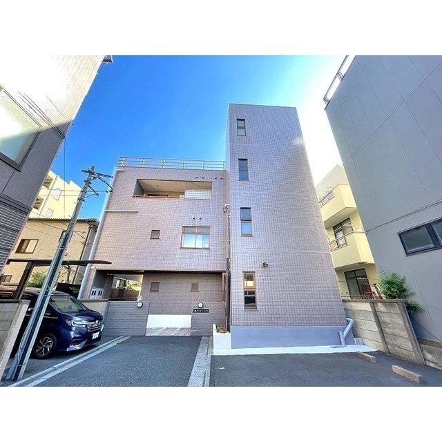 エクセレント 外観